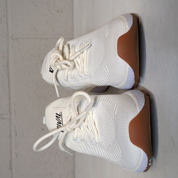 Women's RIVAL Pulse Athletic Sneaker Ivory/White Size 5.5 - Picture 4 of 13